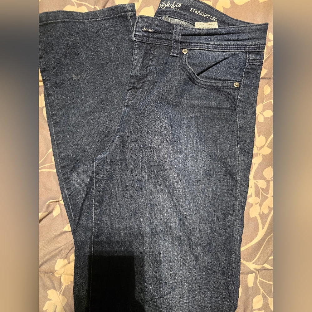 Jeans - Picture 3 of 3